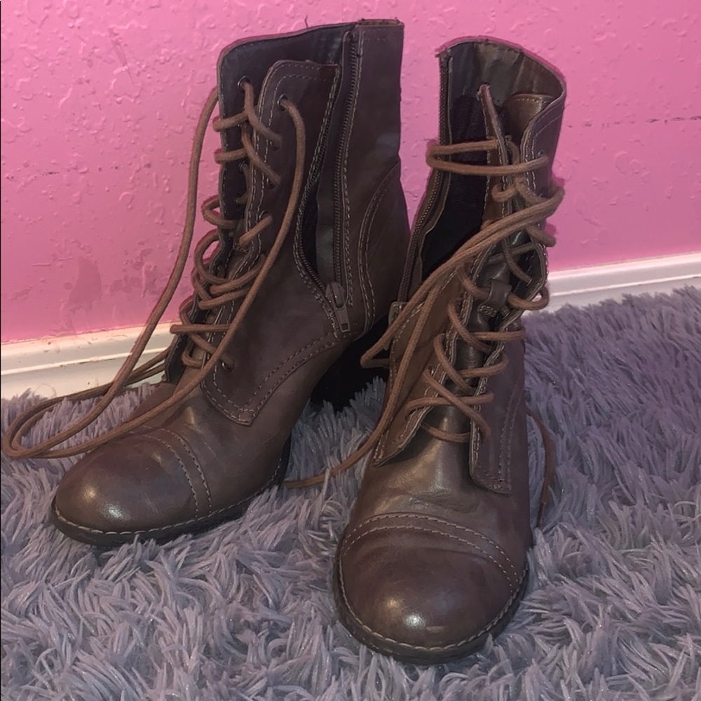 combat booties